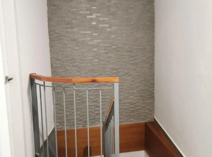 Amplio Duplex Apartment Tamaimo